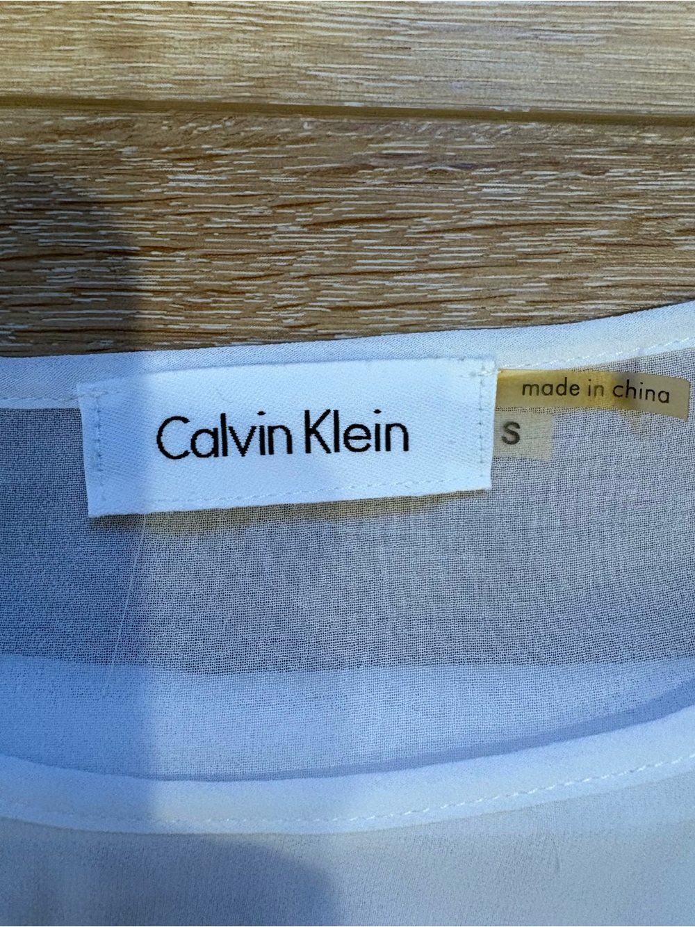 Calvin Klein White Sheer-Panel Short Sleeve Blouse with Gold Studs.Size S - Picture 3 of 5